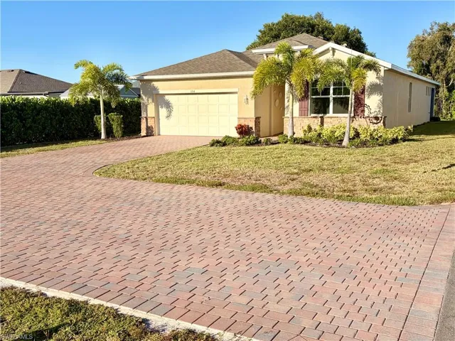 394 Spring Hill Lake Loop, Cape Coral, Florida 33993