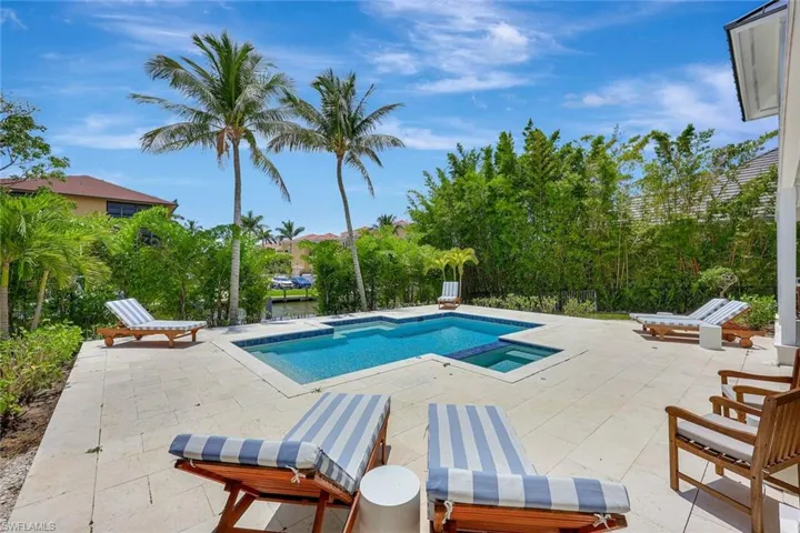 1500 Pelican Ave, Naples, Florida 34102