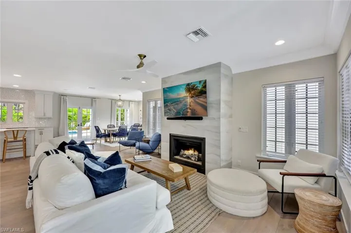 1500 Pelican Ave, Naples, Florida 34102
