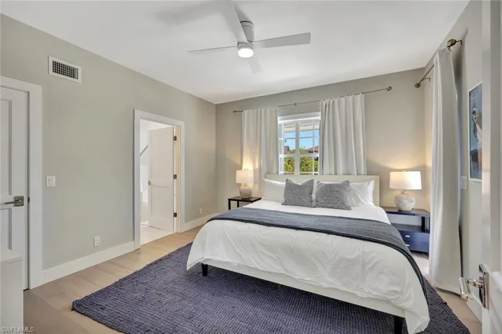 1500 Pelican Ave, Naples, Florida 34102