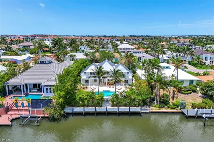 1500 Pelican Ave, Naples, Florida 34102