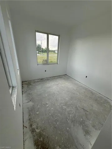 4104 Nw 25th St, Cape Coral, Florida 33993