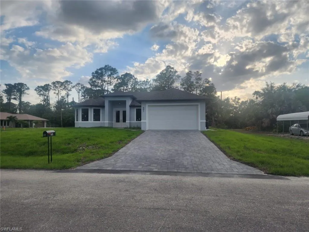 601 Hibiscus AVE, Lehigh Acres, FL 33972,2025000064