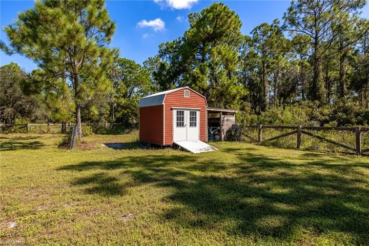 7690  18th  PL, Labelle, FL 33935