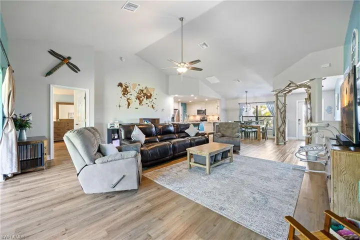 7690  18th  PL, Labelle, FL 33935