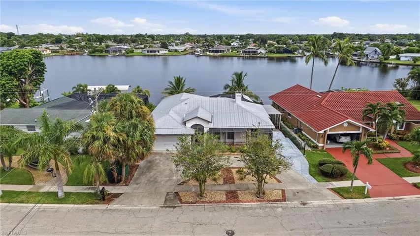 1788 Lakeview Blvd, North Fort Myers, Florida 33903