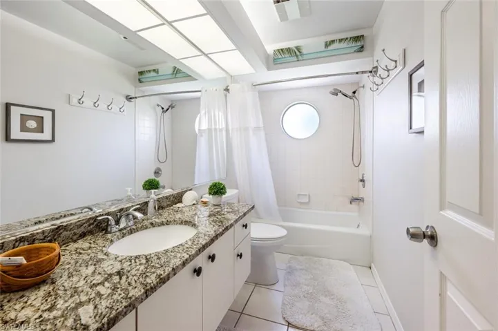 641 Saint Andrews Blvd 108-1, Naples, Florida 34113