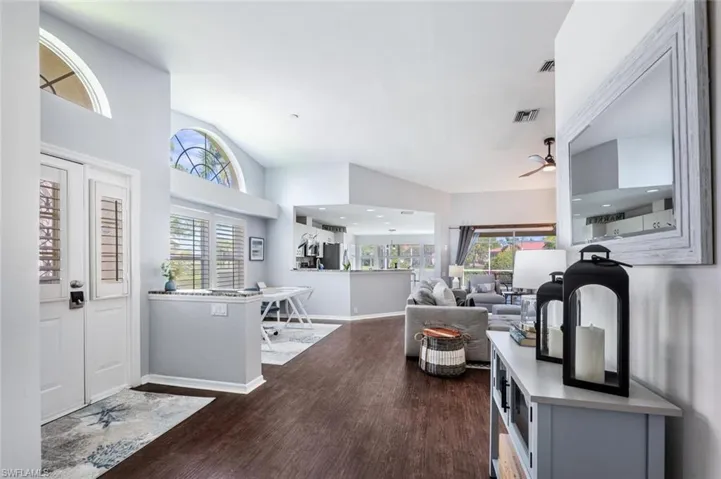 641 Saint Andrews Blvd 108-1, Naples, Florida 34113