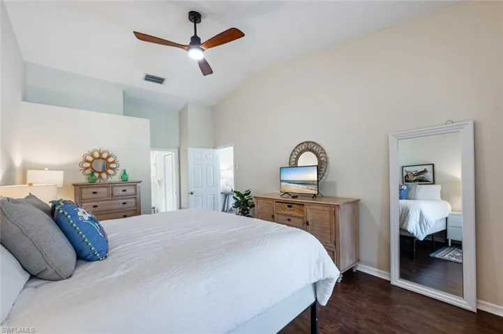 641 Saint Andrews Blvd 108-1, Naples, Florida 34113