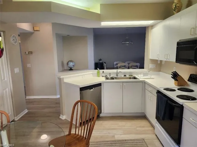 2496 Orchid Bay Dr 104, Naples, Florida 34109