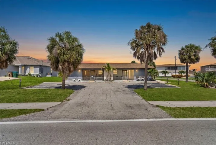 4353 Country Club Blvd C, Cape Coral, Florida 33904