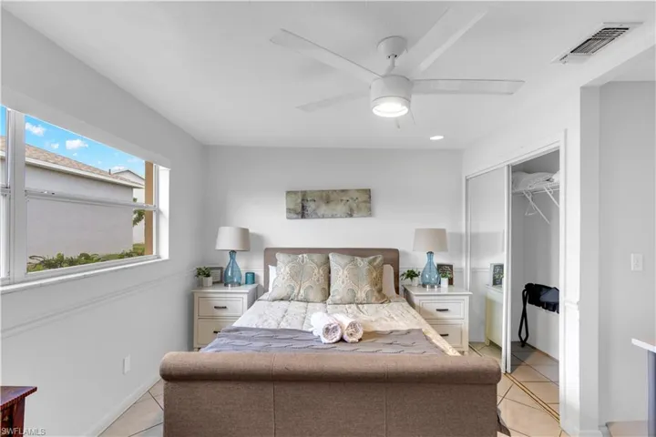 4353 Country Club Blvd C, Cape Coral, Florida 33904