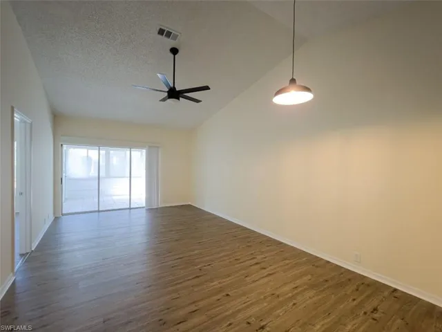 4209  CASTLEWOOD  DR, Holiday, FL 34691