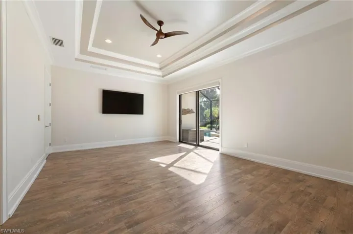 2863 Coco Lakes Dr, Naples, Florida 34105