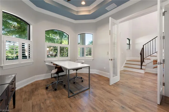 2863 Coco Lakes Dr, Naples, Florida 34105