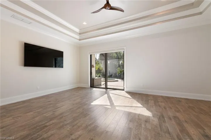 2863 Coco Lakes Dr, Naples, Florida 34105