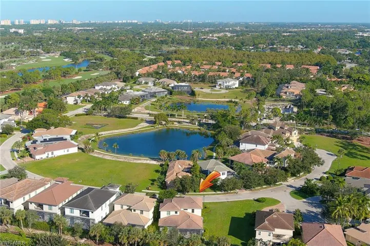 2863 Coco Lakes Dr, Naples, Florida 34105