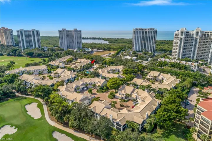 6835  San Marino  DR, Naples, FL 34108