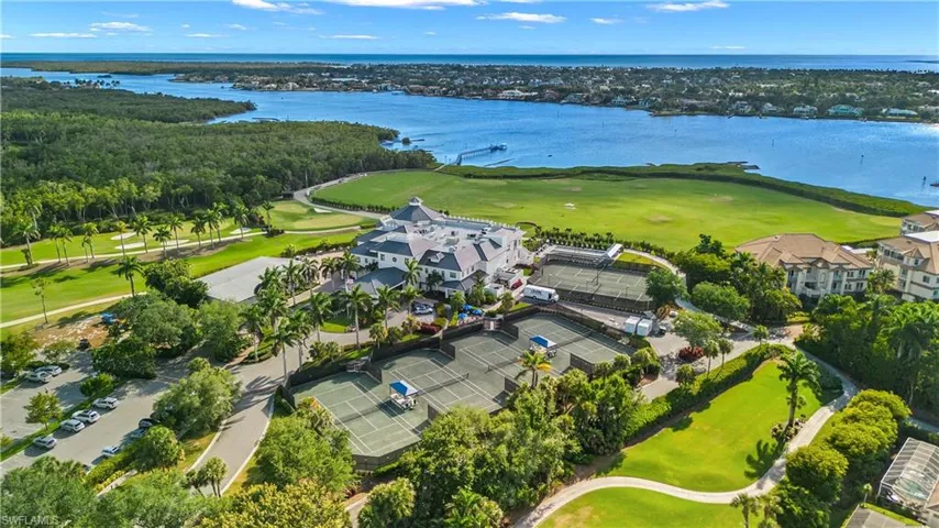 3554 Haldeman Creek Dr 111, Naples, Florida 34112