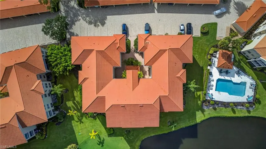 3554 Haldeman Creek Dr 111, Naples, Florida 34112