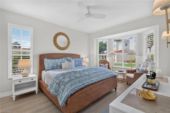3554 Haldeman Creek Dr 111, Naples, Florida 34112