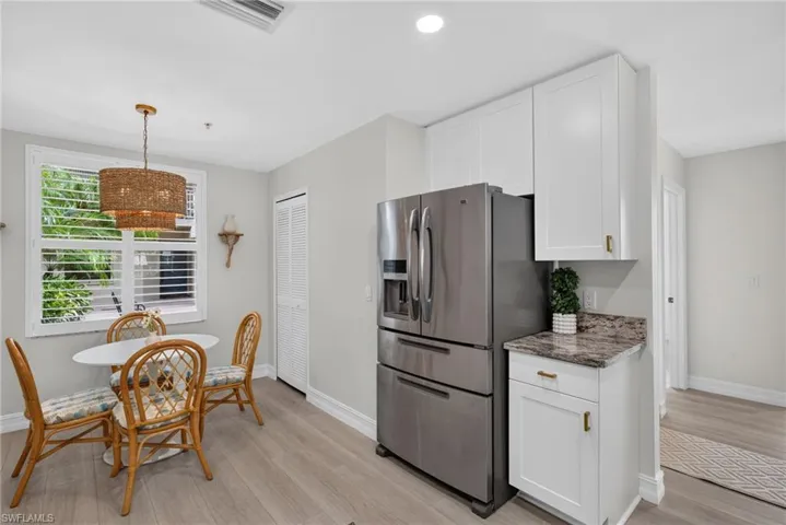 3554 Haldeman Creek Dr 111, Naples, Florida 34112