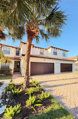 7317 Bristol Cir, Naples, Florida 34120