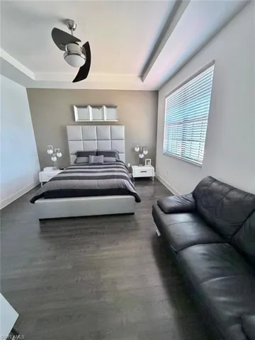 7317 Bristol Cir, Naples, Florida 34120