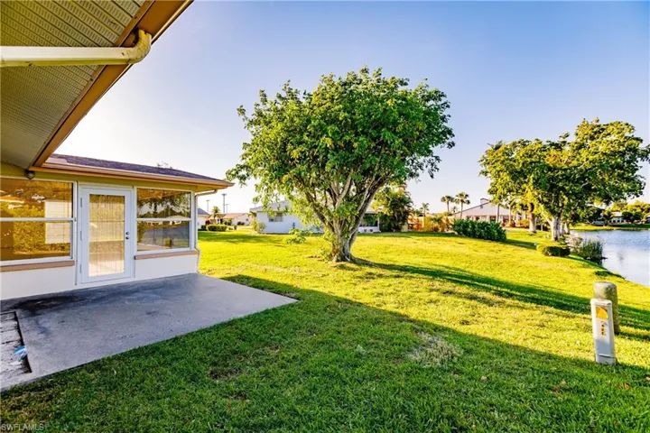 9753 Deerfoot Dr, Fort Myers Fl 33919