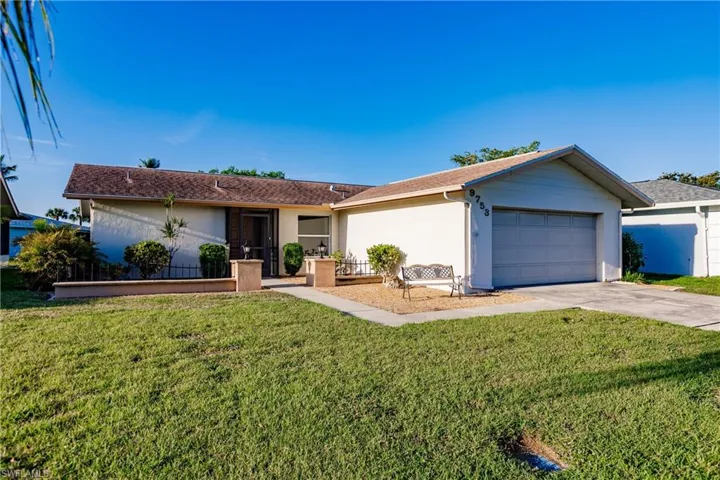 9753 Deerfoot Dr, Fort Myers Fl 33919