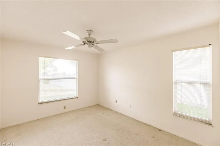9753 Deerfoot Dr, Fort Myers Fl 33919