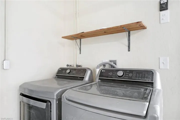 215 SE 46th  TER, Cape Coral, FL 33904