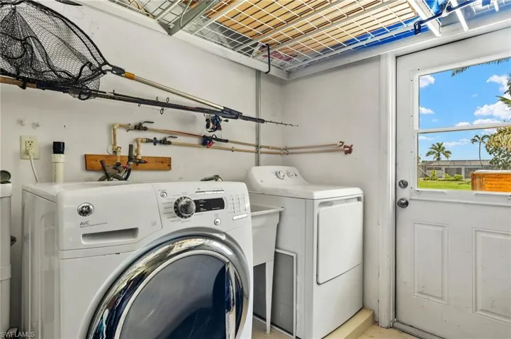 Laundry area with independent washer and dryer