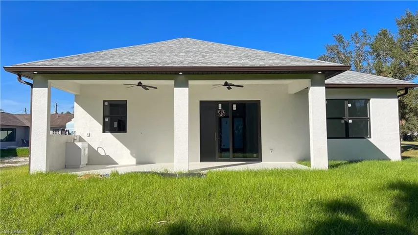 1028  19th SW ST, Naples, FL 34117