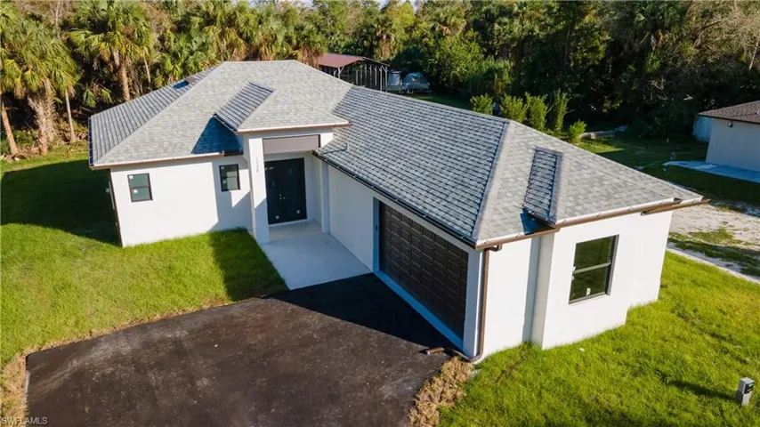 1028  19th SW ST, Naples, FL 34117