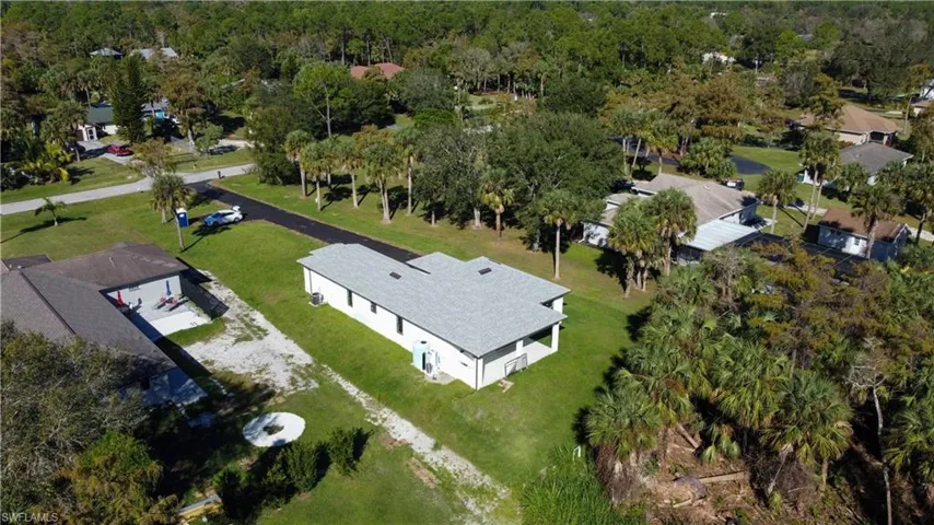 1028  19th SW ST, Naples, FL 34117