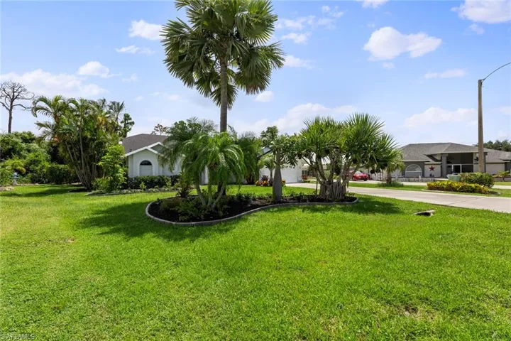 7461 Bear Hollow Cir, Fort Myers Fl 33967