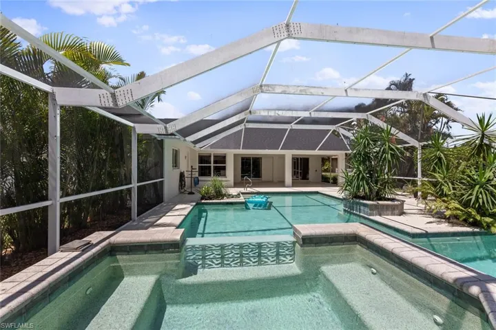 7461 Bear Hollow Cir, Fort Myers Fl 33967