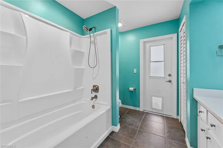 7461 Bear Hollow Cir, Fort Myers Fl 33967