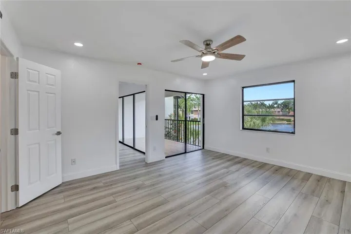 175 Cypress Way E # B205, Naples Fl 34110
