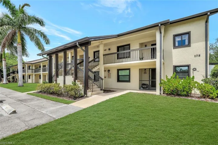 175 Cypress Way E # B205, Naples Fl 34110
