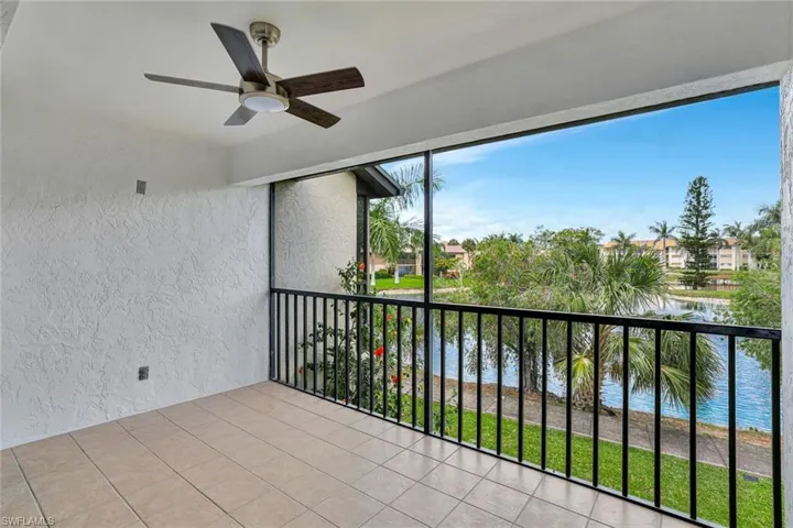 175 Cypress Way E # B205, Naples Fl 34110