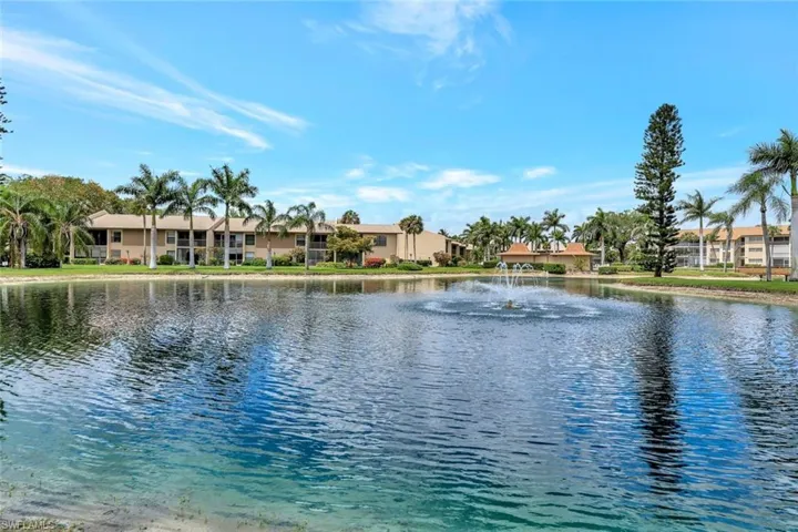 175 Cypress Way E # B205, Naples Fl 34110