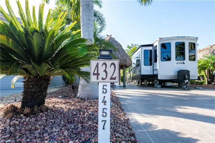 5457 Cypress Trail Resort Cir, Fort Myers, Florida 33905