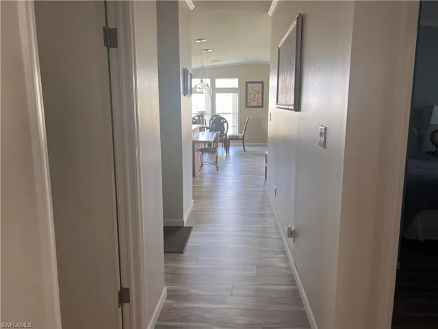 429  Riviera W BLVD, Naples, FL 34112