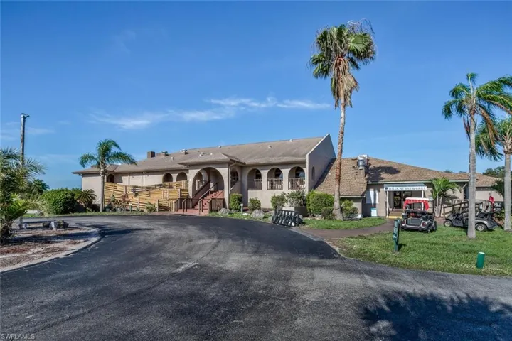 19962  Lake Vista  CIR, Lehigh Acres, FL 33936