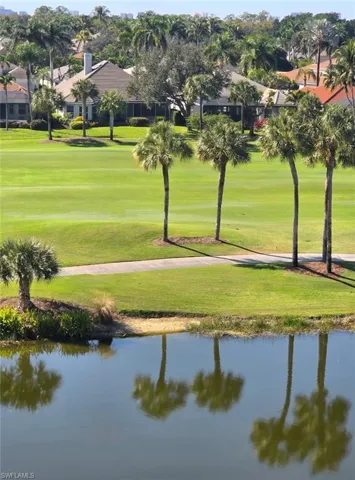 1590 Clermont Dr K-403, Naples, Florida 34109