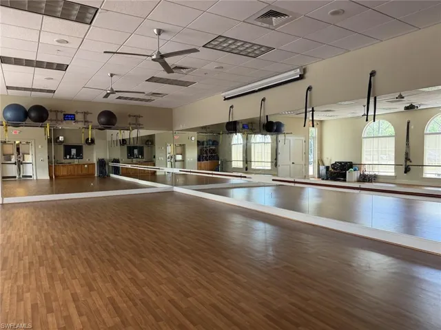 1590 Clermont Dr K-403, Naples, Florida 34109