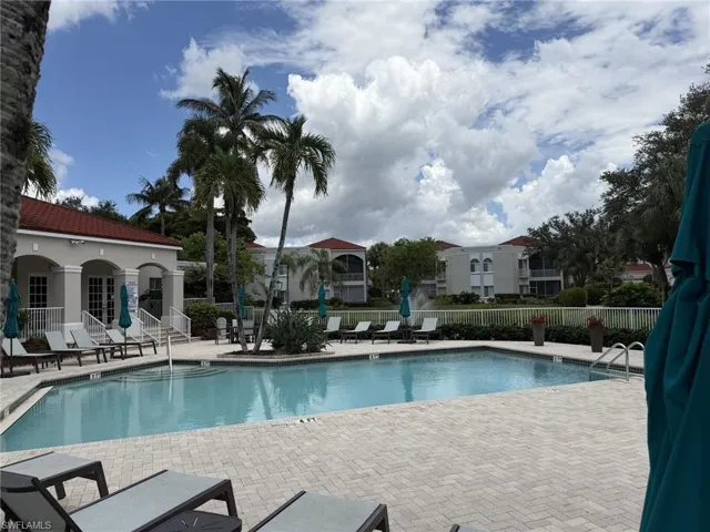 1590 Clermont Dr K-403, Naples, Florida 34109
