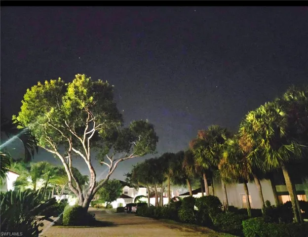 1590 Clermont Dr K-403, Naples, Florida 34109